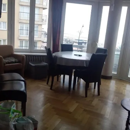 Residentie Leopold App 21 * 블랑켄베르크